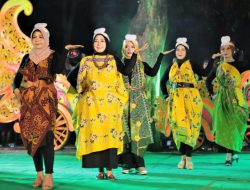 Tampil di Catwalk Festival Batik Kota Probolinggo, Diskominfo Juara I