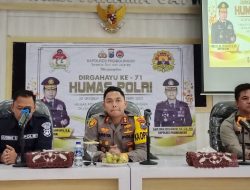 Polres Probolinggo Peringati HUT Ke-71 Humas Polri dengan Potong Tumpeng