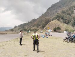 Semua Pintu Masuk Bromo Terjadi Kemacetan