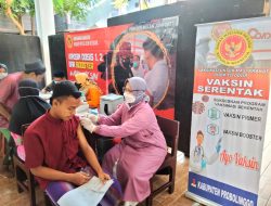 200 Santri Zainul Hasanain Ikuti Vaksinasi BIN