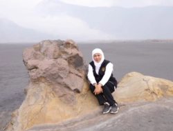 Wisatawan Bromo Tidak Menyadari Keberadaan Watu Singa, Judi Dispopar: Unik dan Seperti Singa Afrika Loh