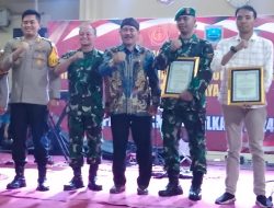 Wartawan Terima Penghargaan Terkait Pemilu 2024 dari Kapolres Probolinggo