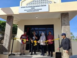 Resmikan SPIB, Pj Bupati Bondowoso Dorong Disnakkan Bikin Kandang Komunal di Tiap Desa