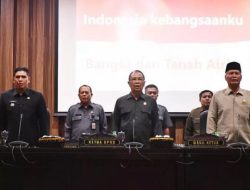 Pj Bupati Bondowoso Pastikan Terima Masukan Komisi saat Hadiri Paripurna Perubahan APBD
