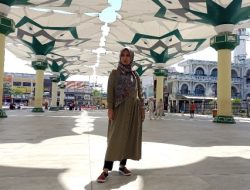 Sensasi di Bawah Payung Madinah