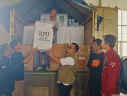 KPU Kabupaten Probolinggo Mulai Distribusikan Logistik Pemilu
