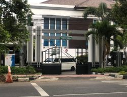 KPK Geledah Kantor Kejari Bondowoso
