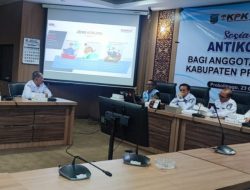 Pimpinan dan Anggota DPRD Ikuti Sosialisasi Pencegahan Korupsi