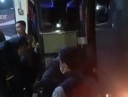 Ban Mobil Sempat Bocor, KPK Bawa 6 Orang ke Jakarta Hasil OTT di Bondowoso