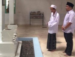 Keramahan Kiai Jalal Tak Ada Lawan