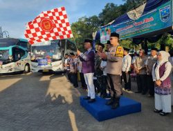 Pj Bupati Probolinggo Lepas 913 Calon Jamaah Haji, Juga Minta Doa Berangkat ke Tanah Suci