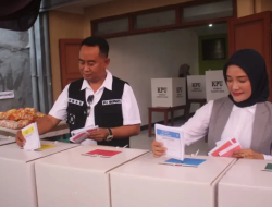 Pj Bupati Gunakan Hak Suaranya di TPS Ini