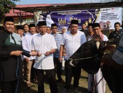 Polres Probolinggo Sembelih – Bagikan Hewan Kurban