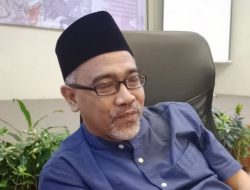 Hudri KPU Kejar Gelar Profesor
