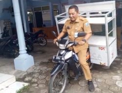 297 Warga Terima Gerobak Sayur untuk Usaha