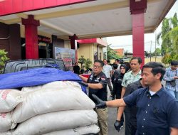 Polres Probolinggo Amankan 2 Ton Pupuk Bersubsidi di Besuk