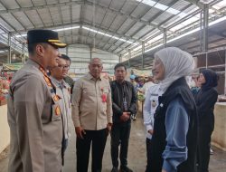 Jelang Ramadhan, Ketua DPRD Kota Malang Blusukan ke Pasar Awasi Harga Kebutuhan Pokok