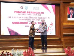 Pelaksanaan Vaksinasi HPV Antarkan Kapolresta Malang Kota Raih Penghargaan PWI Jatim