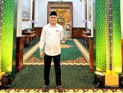 Upaya Fokus Pemerataan Untuk Pendidikan Mahasiswa Indonesia Timur, Rektor UIBU Raih PWI Jatim Award 2025