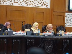 DPRD Kota Probolinggo Bahas Jawaban Eksekutif Terkait Raperda Penyertaan Modal Perseroda Bahari Tanjung Tembaga
