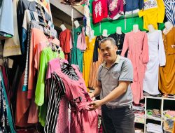 Pedagang Kain di Kraksaan Menjerit, Ramadan Tak Lagi Dongkrak Penjualan, Pasar Semakin Sepi
