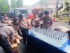Polisi di Kota Malang Sikat Distributor 1.500 Botol Arak Bali