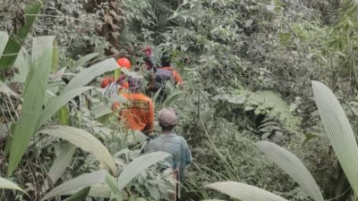 Insiden Jalur Ilegal Semeru, Satu Korban di Jurang Masih Dalam Proses Evakuasi