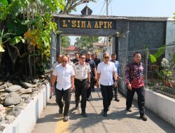 Sekjen Kemenimipas Tinjau Standar Pelayanan dan Pengelolaan Premi Warga Binaan di Lapas Kelas I Malang