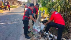 Dari Bawah Jembatan, Pemuda Palengaan Daya Gerakkan Gotong Royong Bersama TNI-Polri