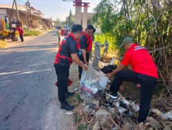 Dari Bawah Jembatan, Pemuda Palengaan Daya Gerakkan Gotong Royong Bersama TNI-Polri