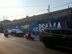 Aremania Utas Sayangkan Perubahan Mural Malang The Glory Land, Panitia Festival Mbois 11 Cat Tembok Jadi Biru