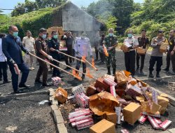 Kejari Kabupaten Probolinggo Musnahkan BB Inkracht, 1,3 Kg Sabu hingga Airsoft Gun