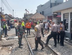 Abaikan Peringatan, Wanita Tanpa Identitas Tewas Tertabrak KA Kertanegara di Malang