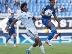 Gol Dianulir VAR, Arema FC Ditahan Imbang Persik Kediri 1-1 di Stadion Kanjuruhan