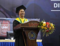 Kejadian Langka, Ada Isa Almasih Hadir Langsung di Wisuda Perguruan Tinggi Malang