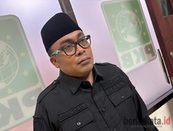 Soroti Evakuasi Korban Karhutla Bromo Pakai Pikap