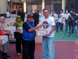 Aksi Nyata Alumni Dempo 2001, Gelar Bagi Sembako, Apresiasi Tendik, dan Beri Ring Basket Standar FIBA