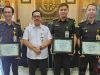 Kejari Bondowoso Apresiasi 3 Pegawai dengan Kepatuhan Terbaik MySimkari