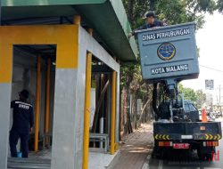 Jaga Kenyamanan Fasilitas Publik, Dishub Kota Malang Rutin Gelar Korve Pembersihan Halte
